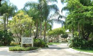 Chatham Towne in Plantation Florida - entrance