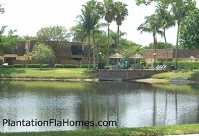 Waterford Courtyards in Plantation Florida