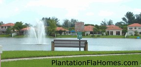 Sawgrass Plantation - lakefront homes